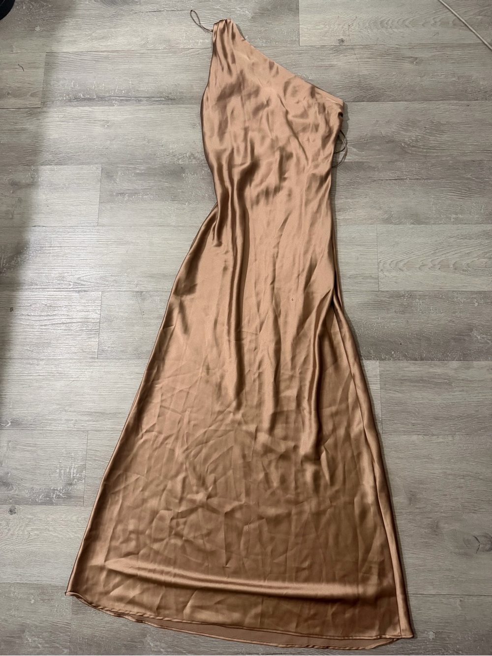 Zara One-Shoulder Satin Dress in Champagne Gold - Picture 8 of 13